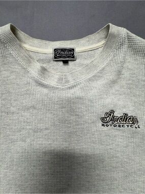Men’s Cream Waffle-Knit Crew Sweatshirt